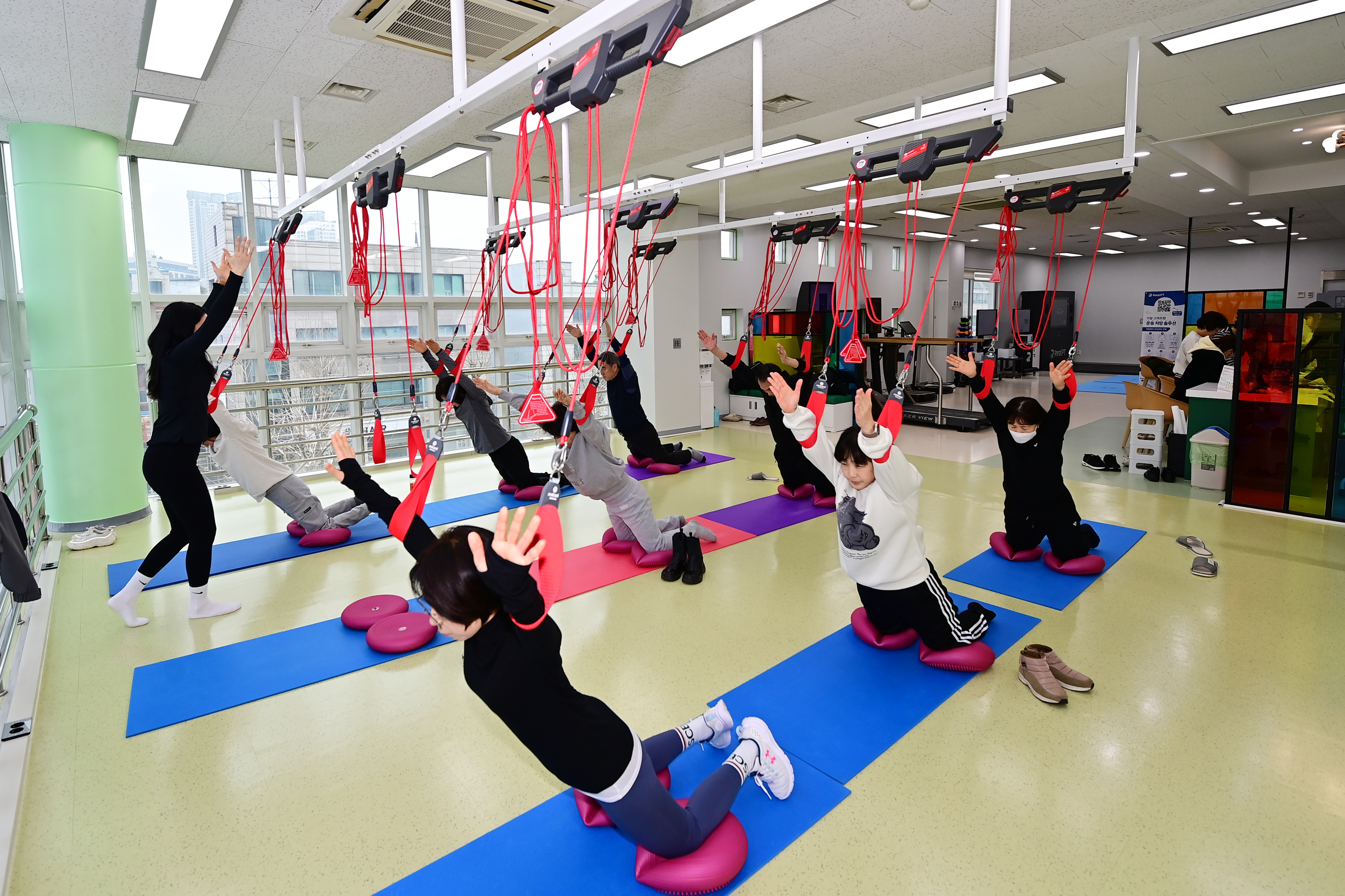 연수구보건소가 시행 중인 다양한 건강 프로그램이 이용자들의 큰 호응을 얻고 있다